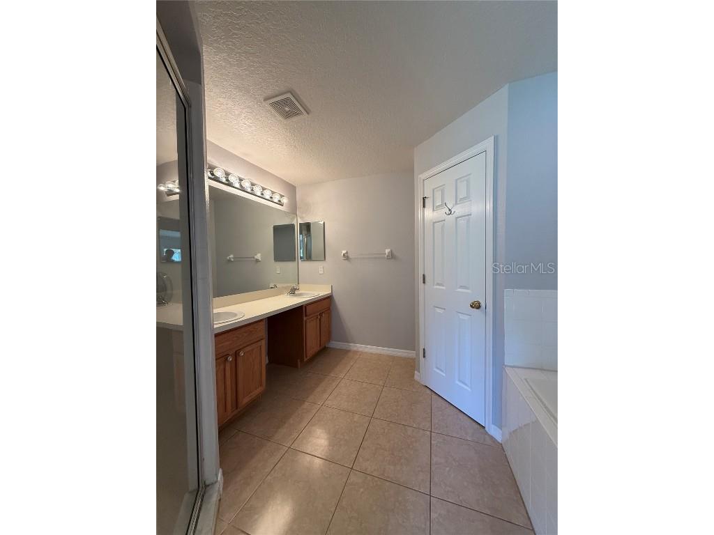 207 Cranbrook Drive Kissimmee FL 34758 O6312021 image11