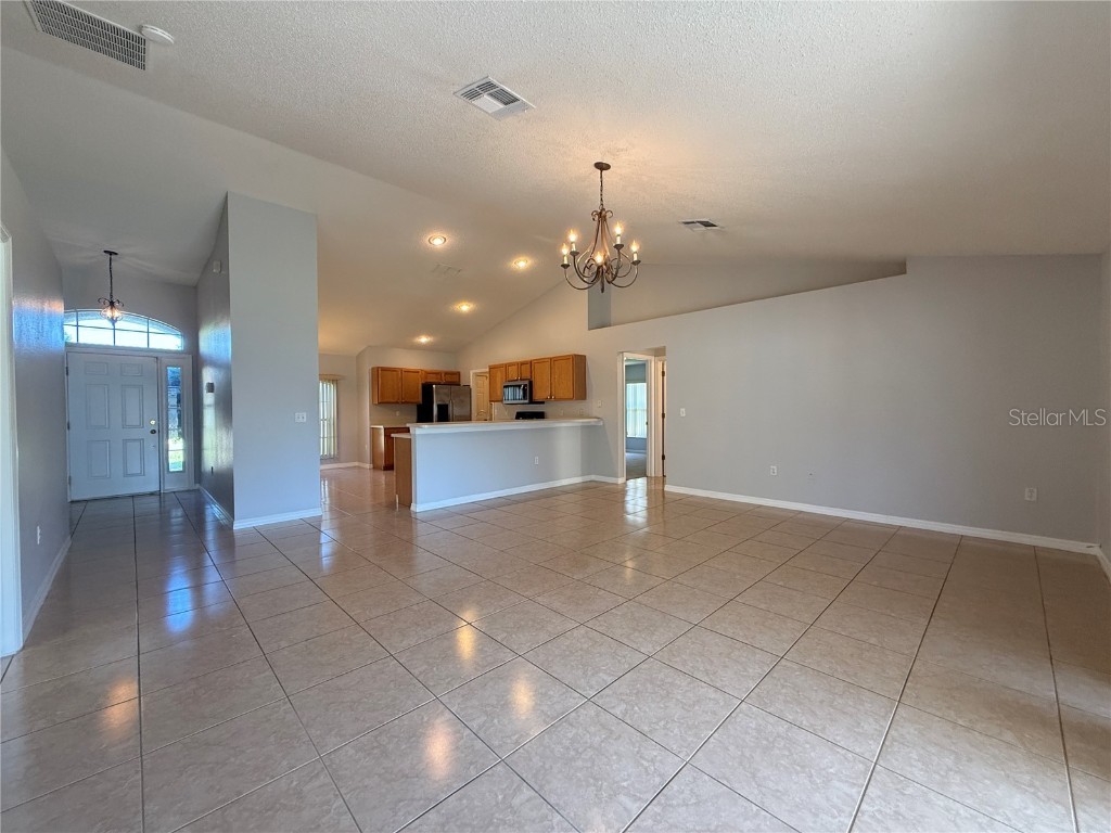 207 Cranbrook Drive Kissimmee FL 34758 O6312021 image2