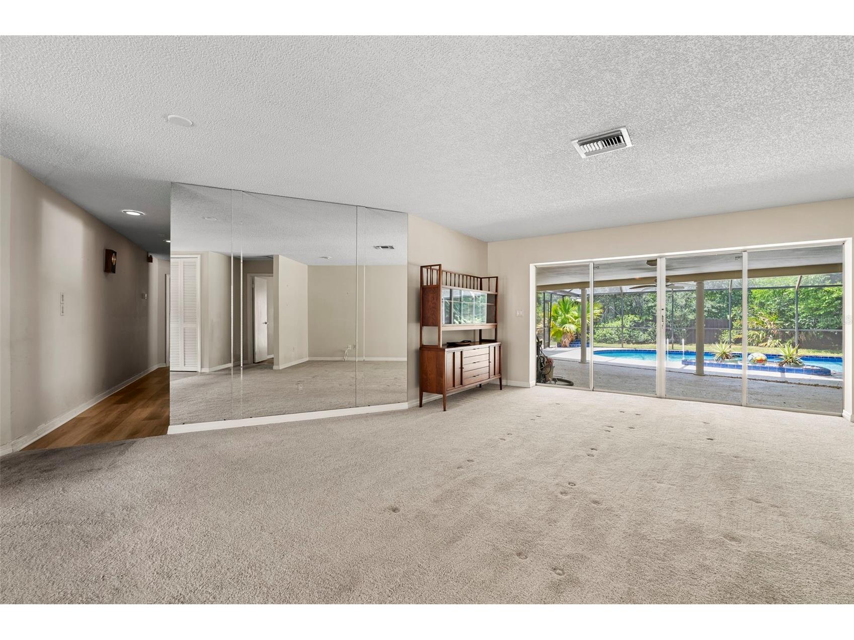 207 Dunbridge Drive Palm Harbor FL 34684 TB8506304 image9