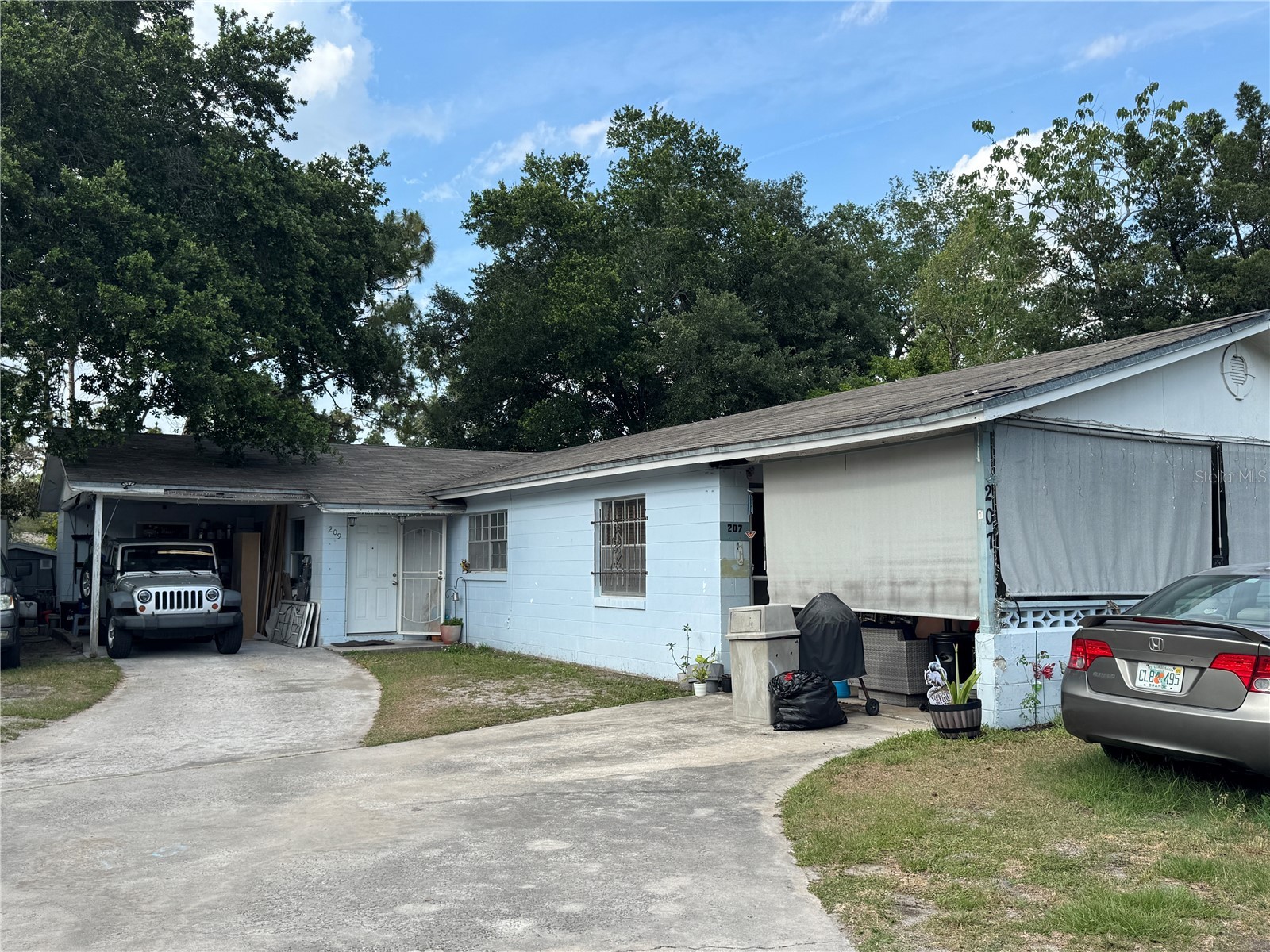 207 E Buchanon Avenue Orlando FL 32809 O6405052 image1