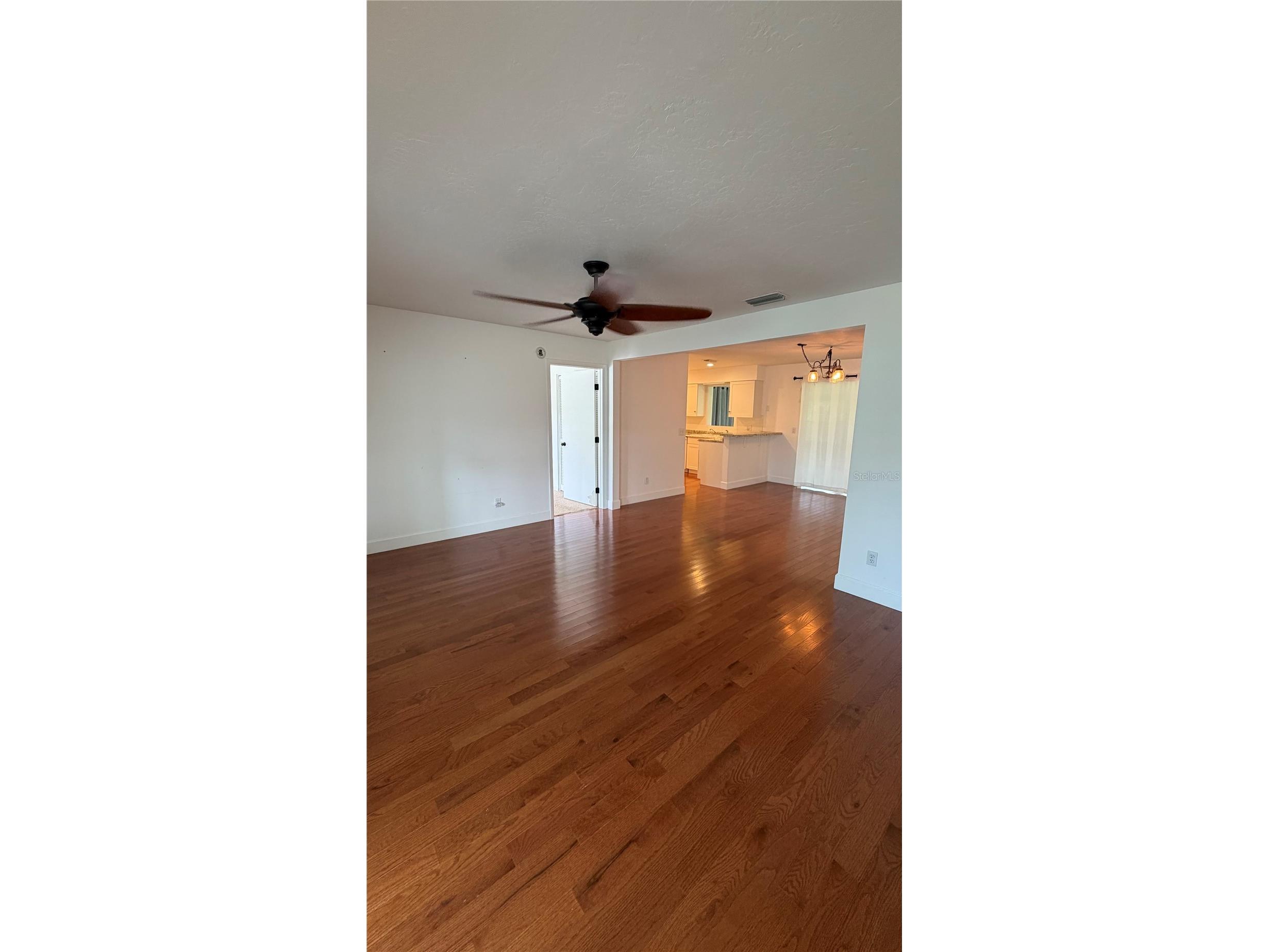 207 E Halifax Avenue Oak Hill FL 32759 S5153386 image12