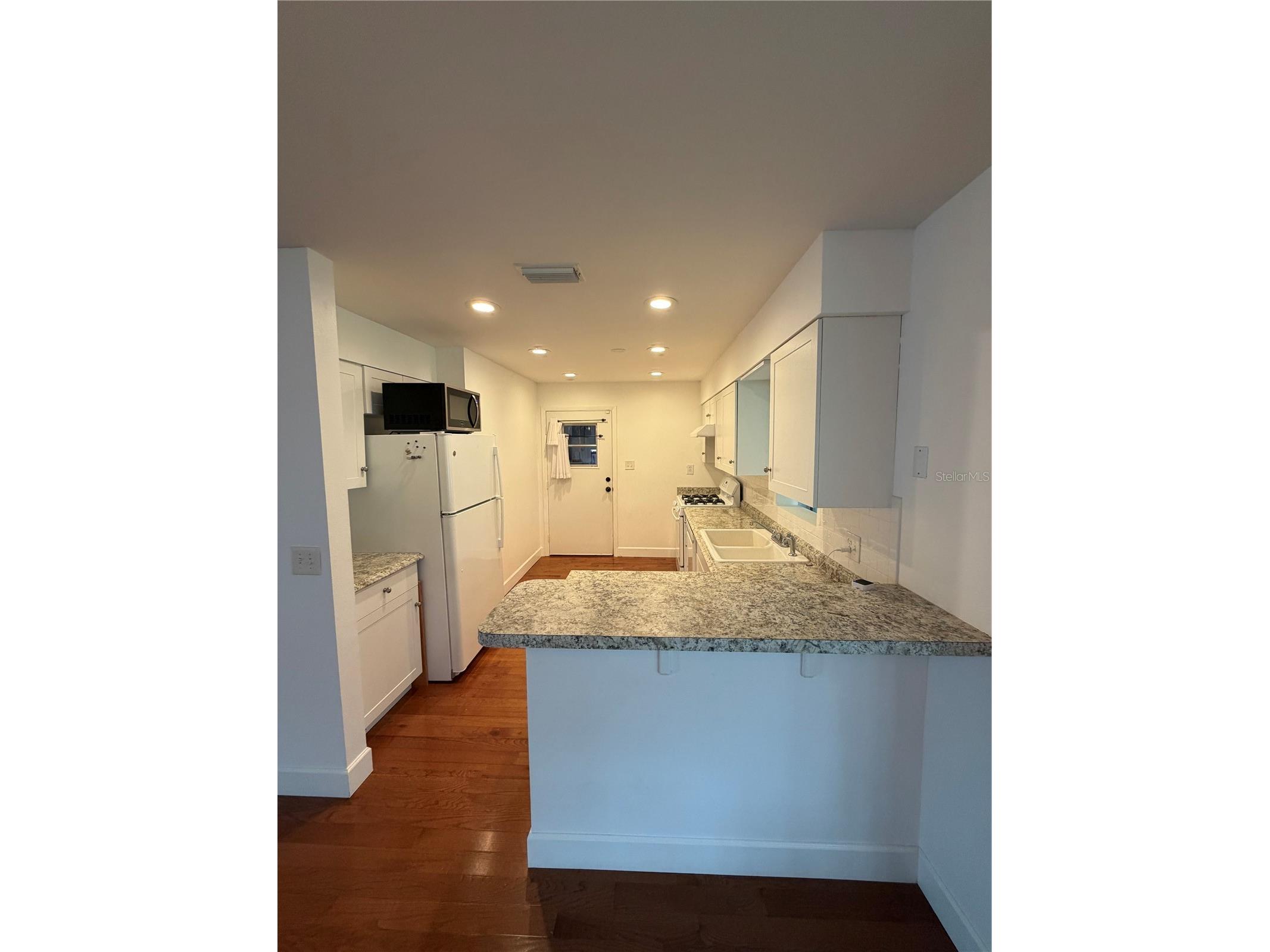 207 E Halifax Avenue Oak Hill FL 32759 S5153386 image15