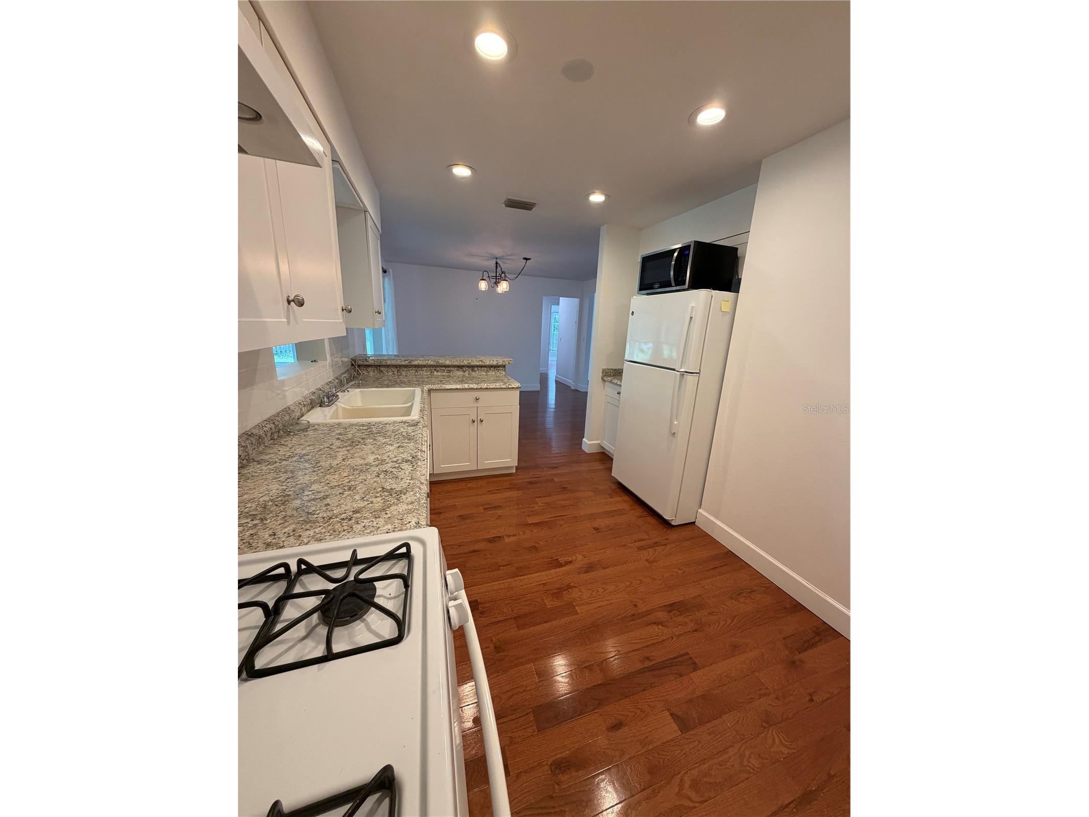 207 E Halifax Avenue Oak Hill FL 32759 S5153386 image18