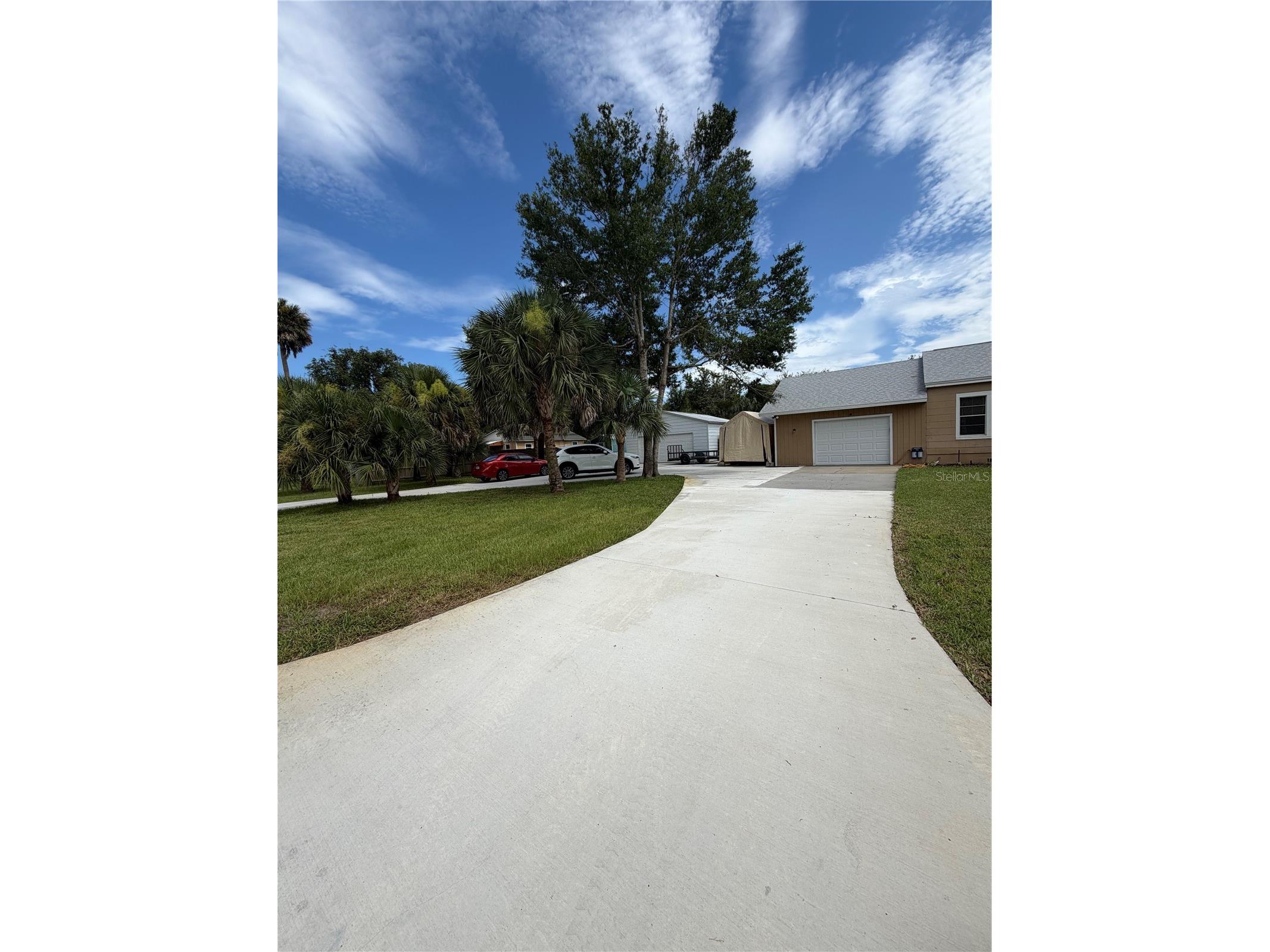 207 E Halifax Avenue Oak Hill FL 32759 S5153386 image4