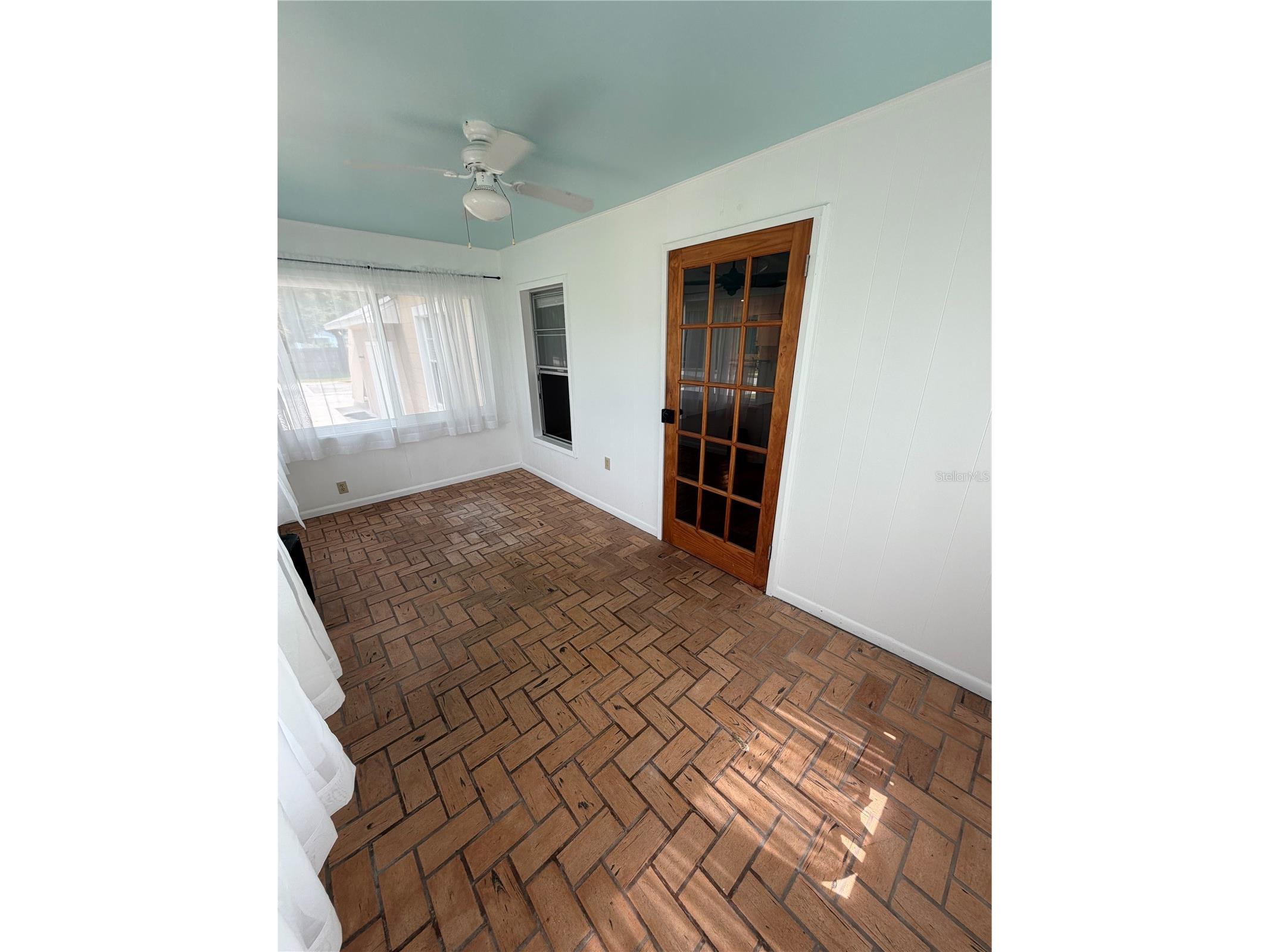 207 E Halifax Avenue Oak Hill FL 32759 S5153386 image9