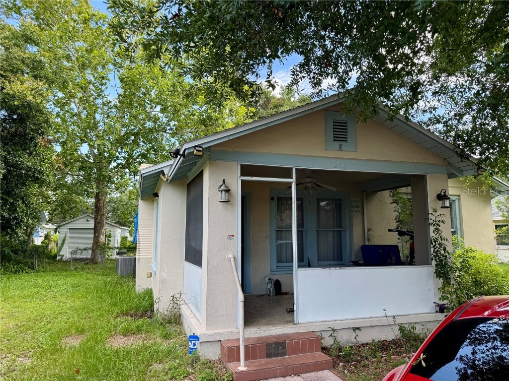 207 E Orange Street Kissimmee FL 34744 O6324278 image1