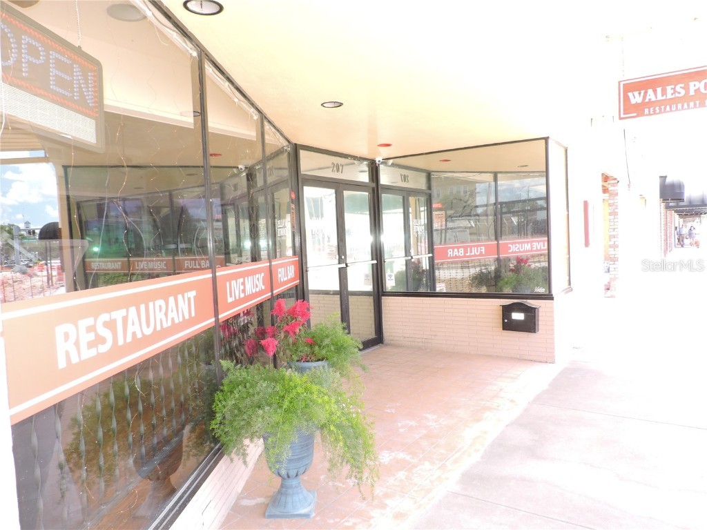 207 E Park Avenue Lake Wales FL 33853 K4902513 image1