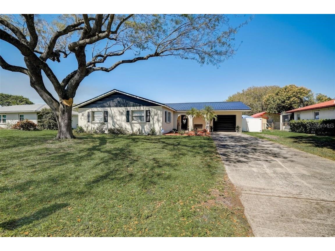 207 E Sugarland Circle Clewiston FL 33440 L4945464 image1