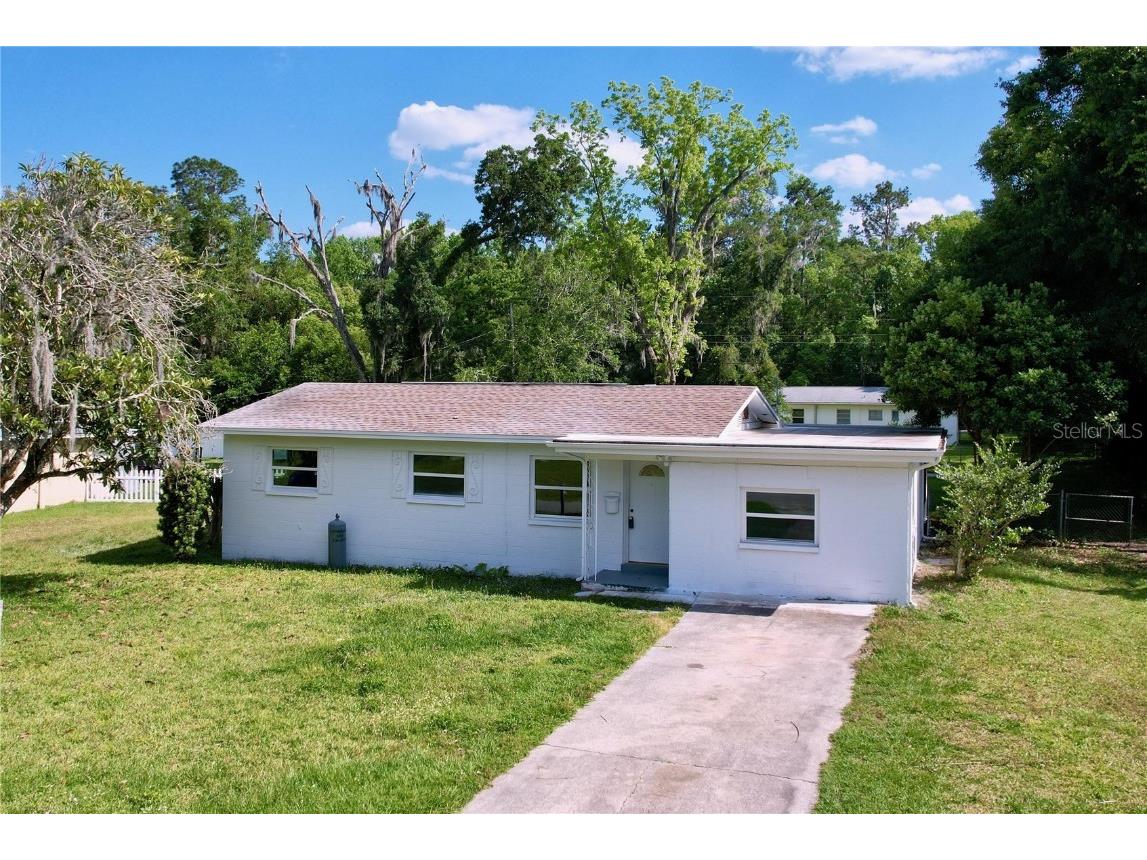 207 Ederington Drive Brooksville FL 34601 W7864580 image1