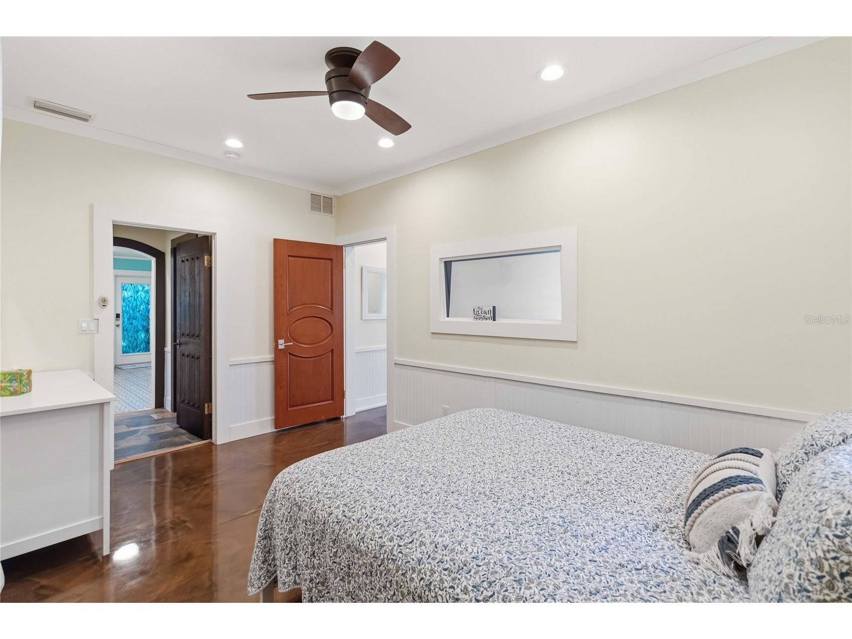 207 Esther Street New Smyrna Beach FL 32169 O6405440 image13