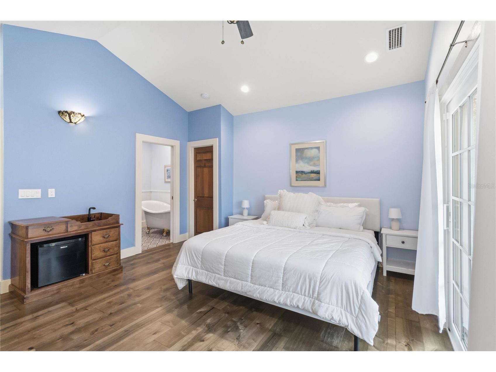207 Esther Street New Smyrna Beach FL 32169 O6405440 image18