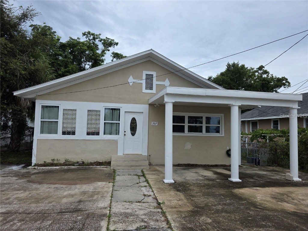 207 Hibiscus Street Tarpon Springs FL 34689 TB8439847 image1