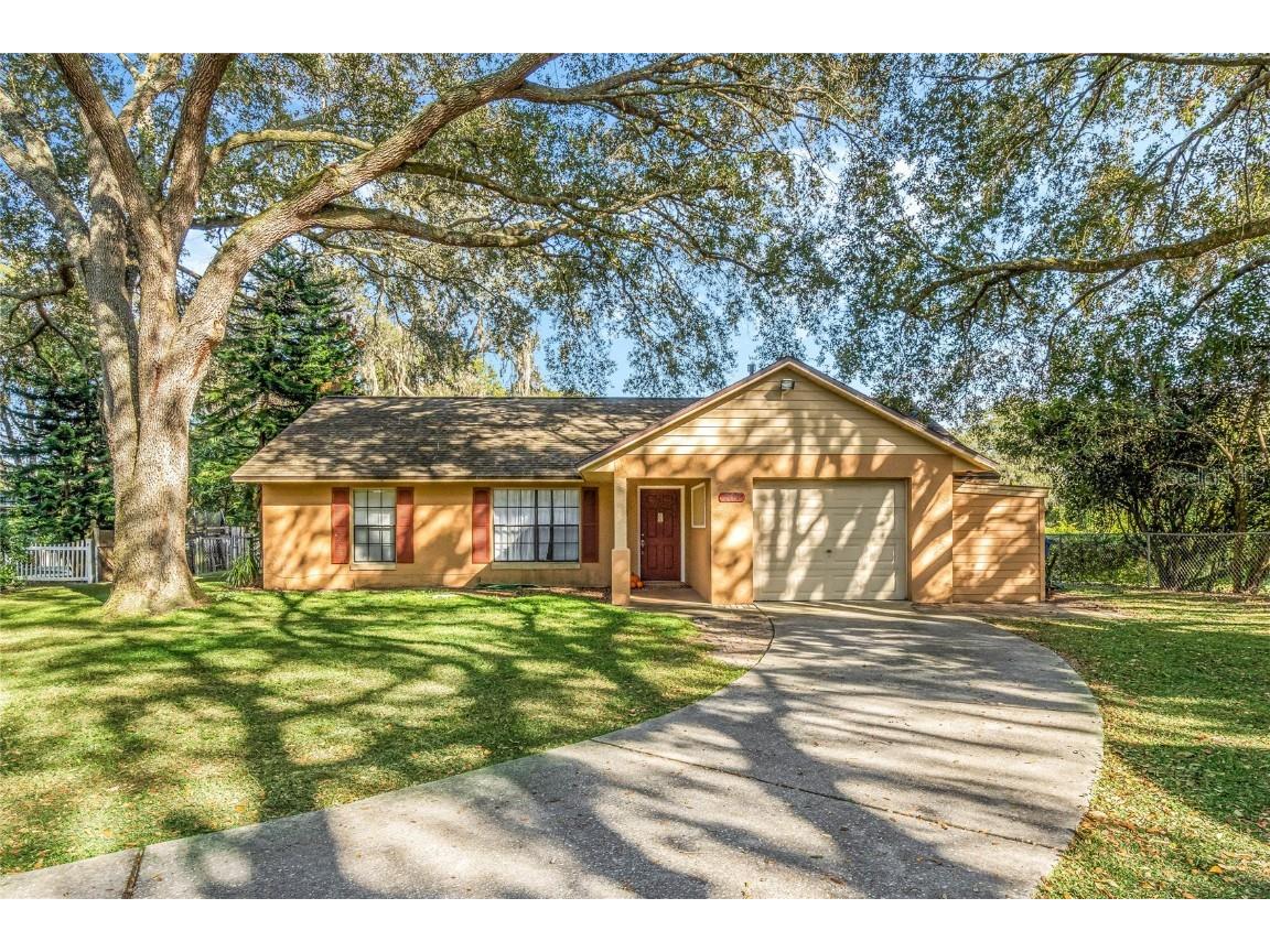 207 Howard Court Mascotte FL 34753 G5075083 image1