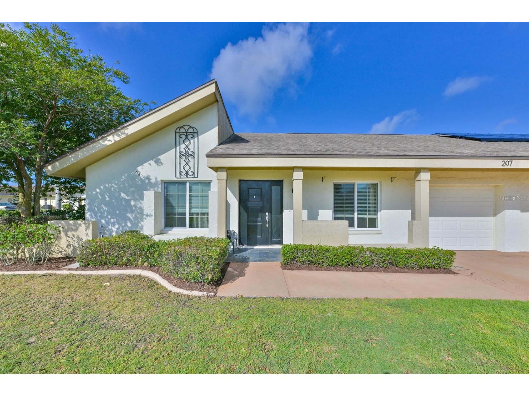 207 Islip Way Sun City Center FL 33573 TB8514379 image1