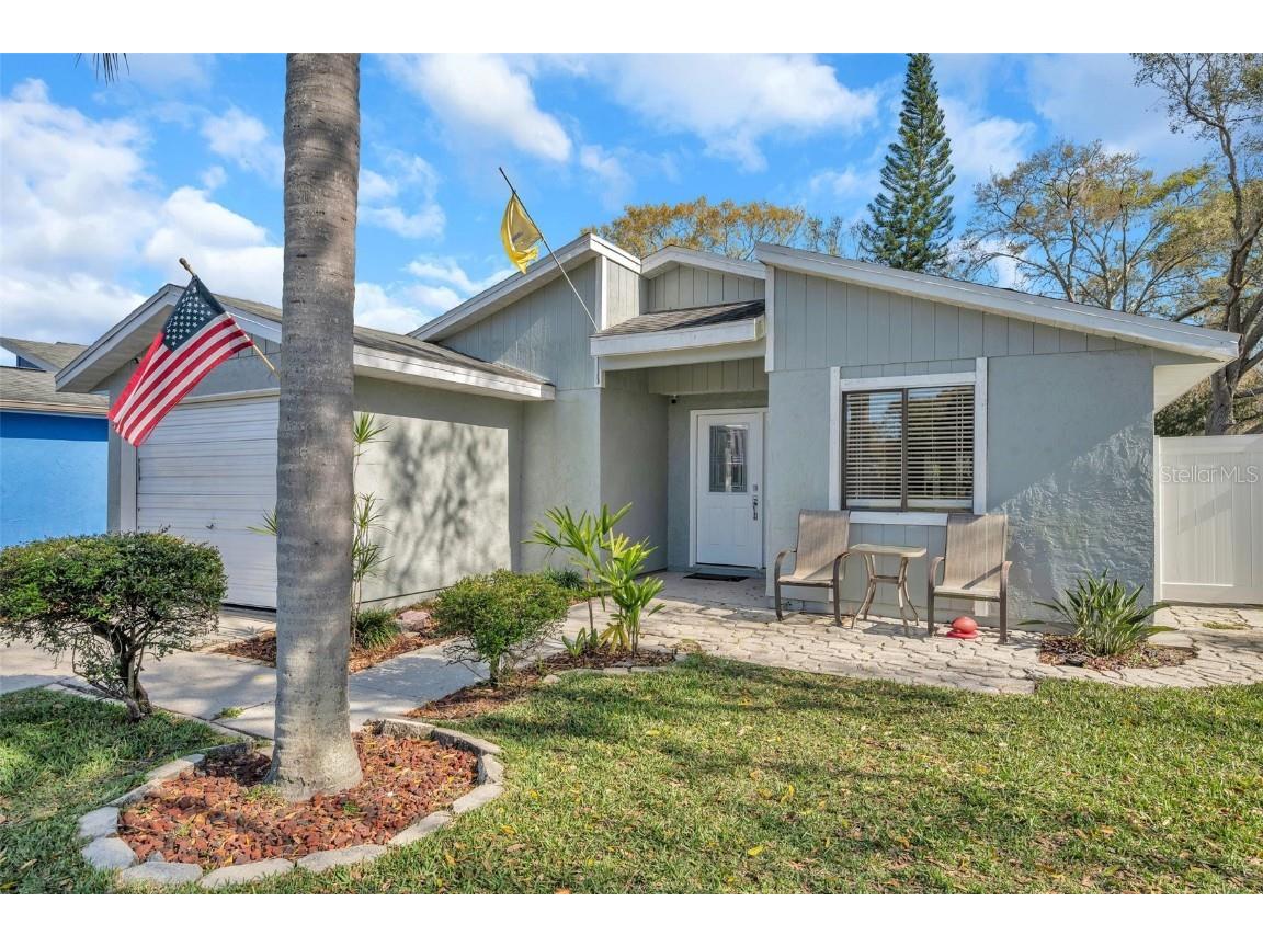 207 Lake Charles Court Oldsmar FL 34677 U8232063 image1