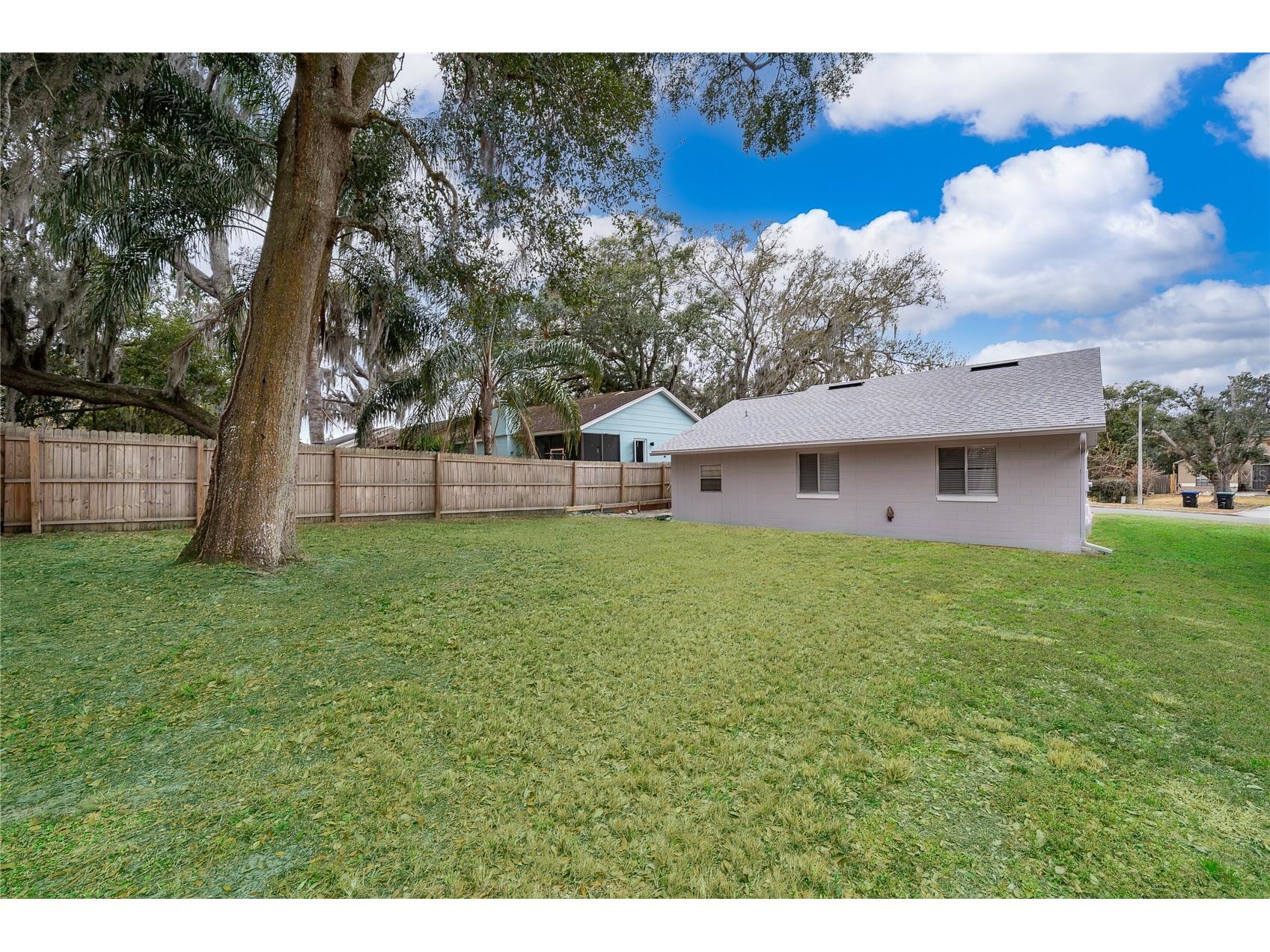 207 Lake Drive Orlando FL 32835 O6395270 image18