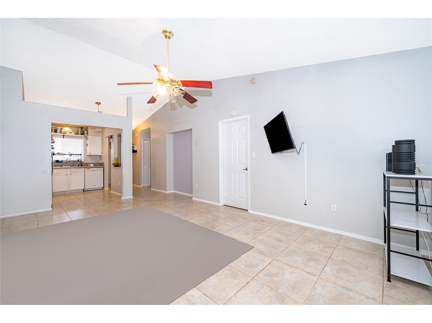 207 Lake Drive Orlando FL 32835 O6395270 image6