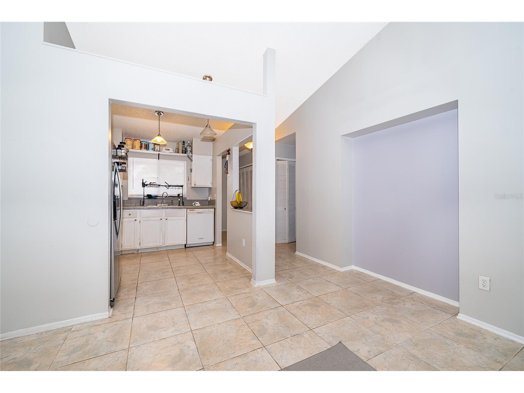 207 Lake Drive Orlando FL 32835 O6395270 image7