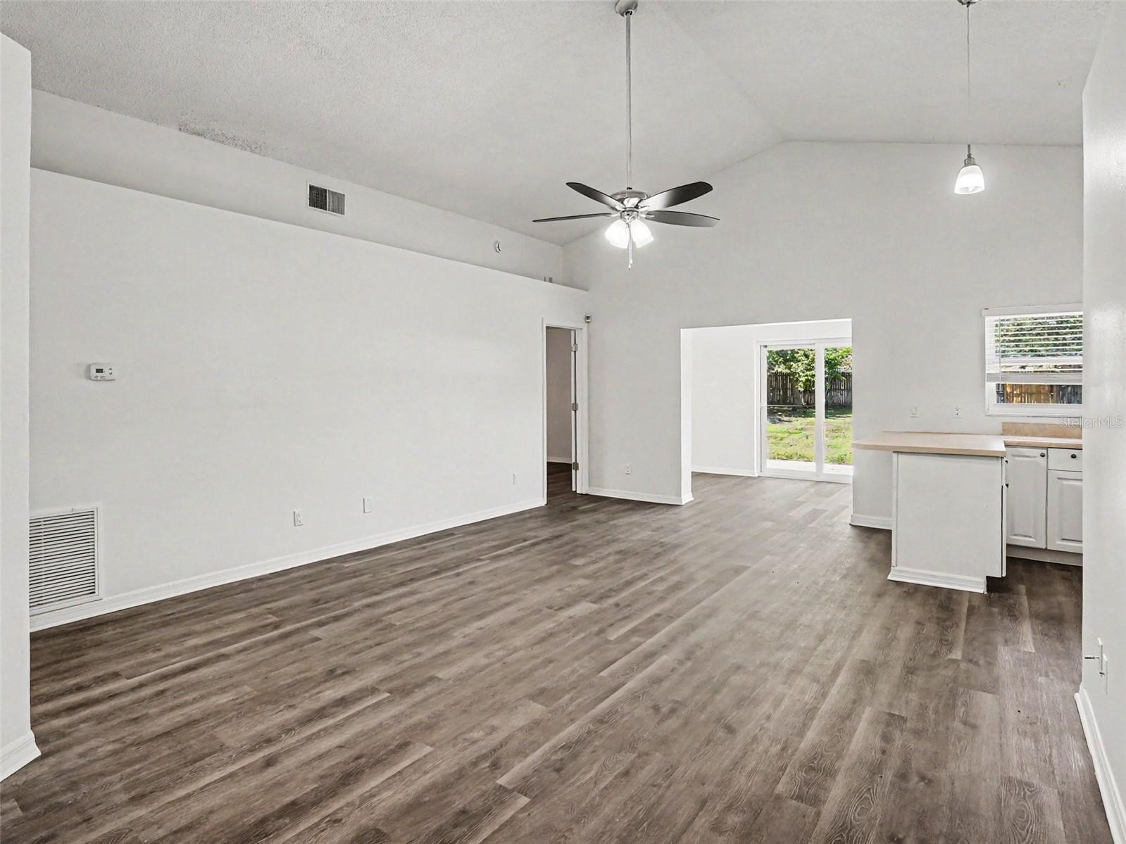 207 Lake Mccoy Drive Apopka FL 32712 O6404515 image3