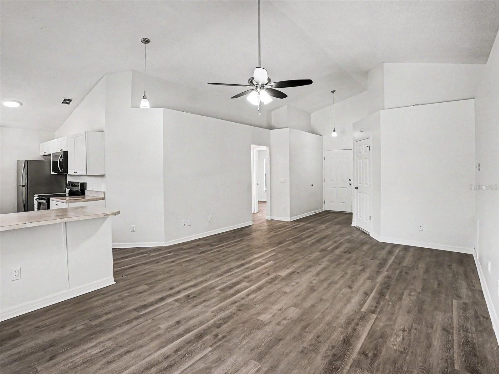 207 Lake Mccoy Drive Apopka FL 32712 O6404515 image4