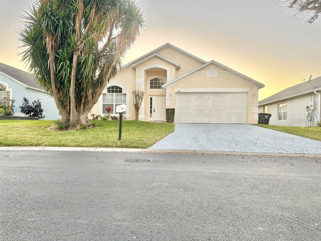 207 Langham Drive Davenport FL 33897 O6093699 image1