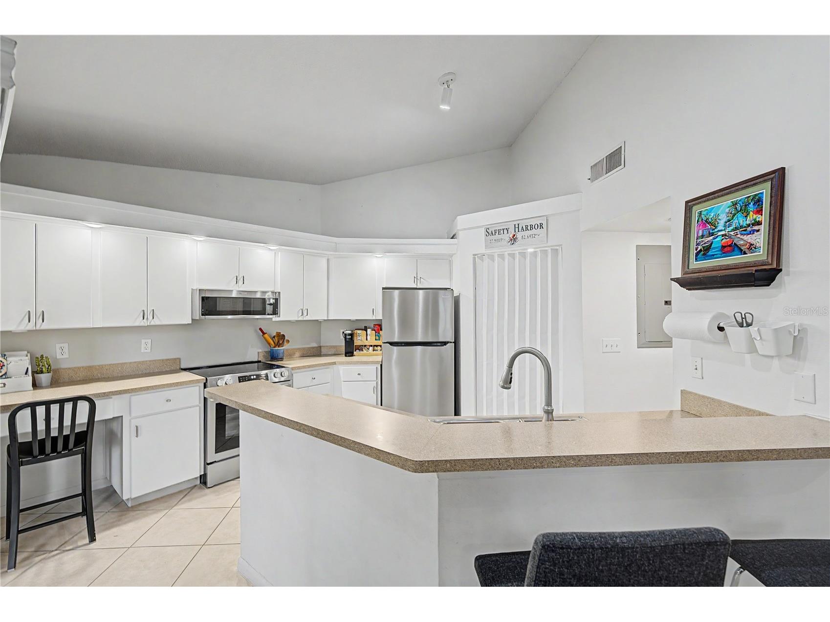 207 Lighthouse Court Safety Harbor FL 34695 TB8529664 image12