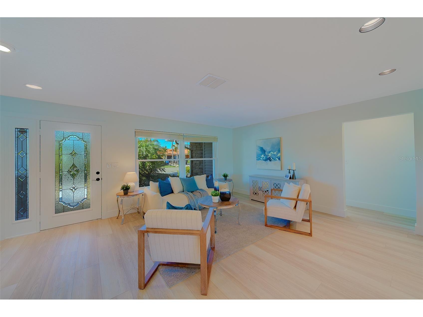 207 Midway Island Clearwater Beach FL 33767 TB8467513 image10