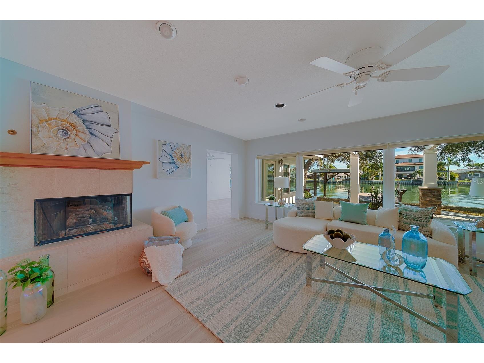 207 Midway Island Clearwater Beach FL 33767 TB8467513 image15
