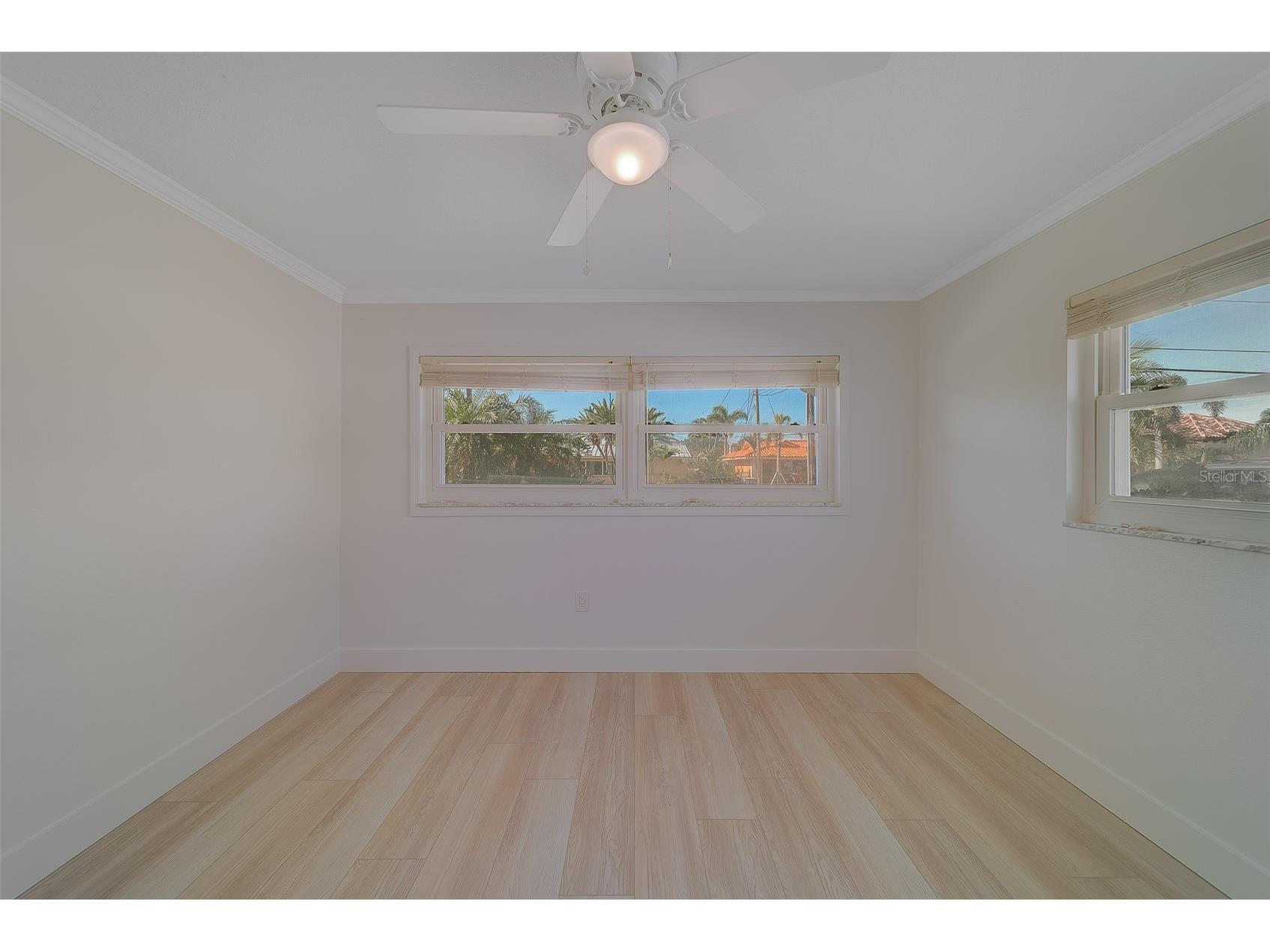 207 Midway Island Clearwater Beach FL 33767 TB8467513 image28