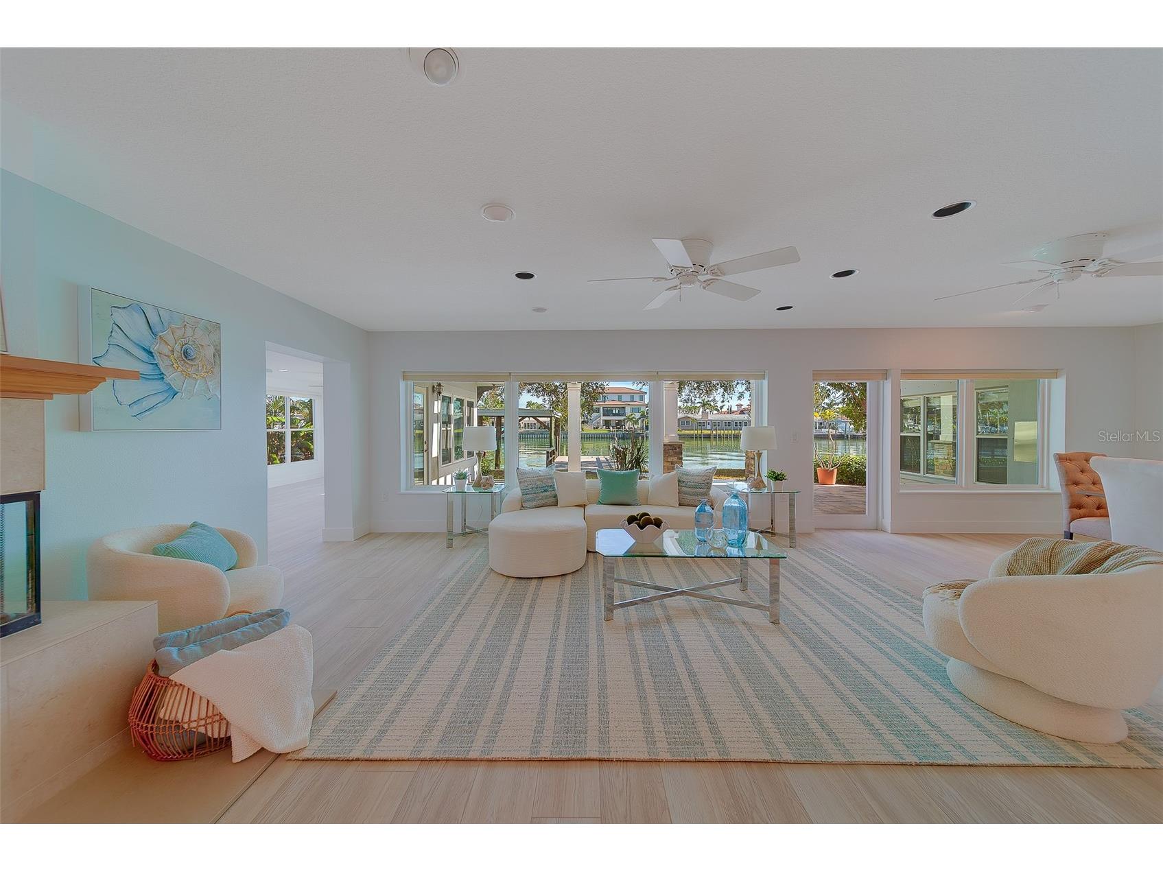 207 Midway Island Clearwater Beach FL 33767 TB8467513 image3