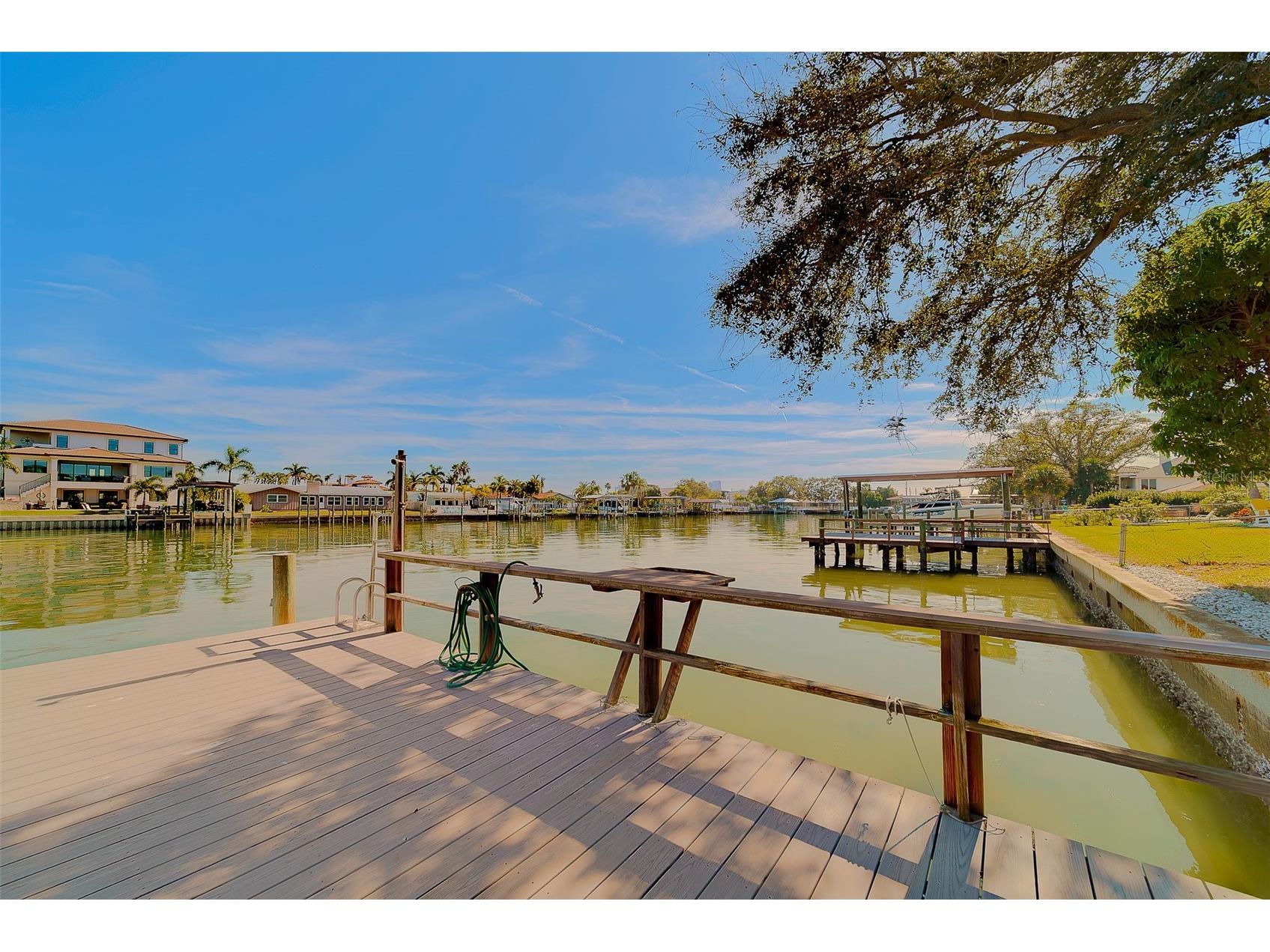 207 Midway Island Clearwater Beach FL 33767 TB8467513 image32