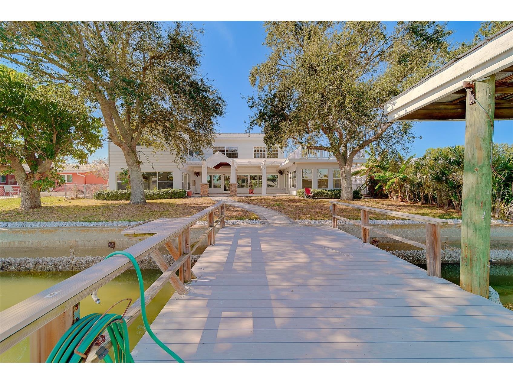 207 Midway Island Clearwater Beach FL 33767 TB8467513 image33