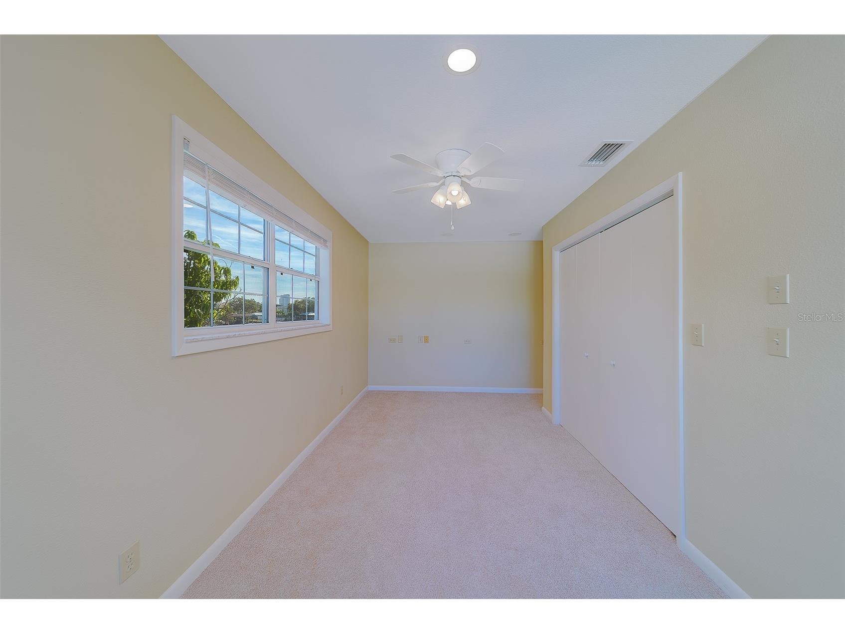 207 Midway Island Clearwater Beach FL 33767 TB8467513 image45