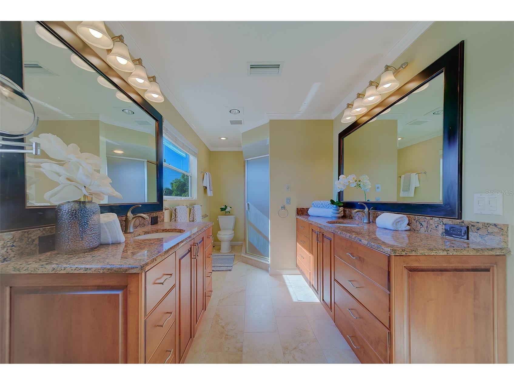 207 Midway Island Clearwater Beach FL 33767 TB8467513 image53