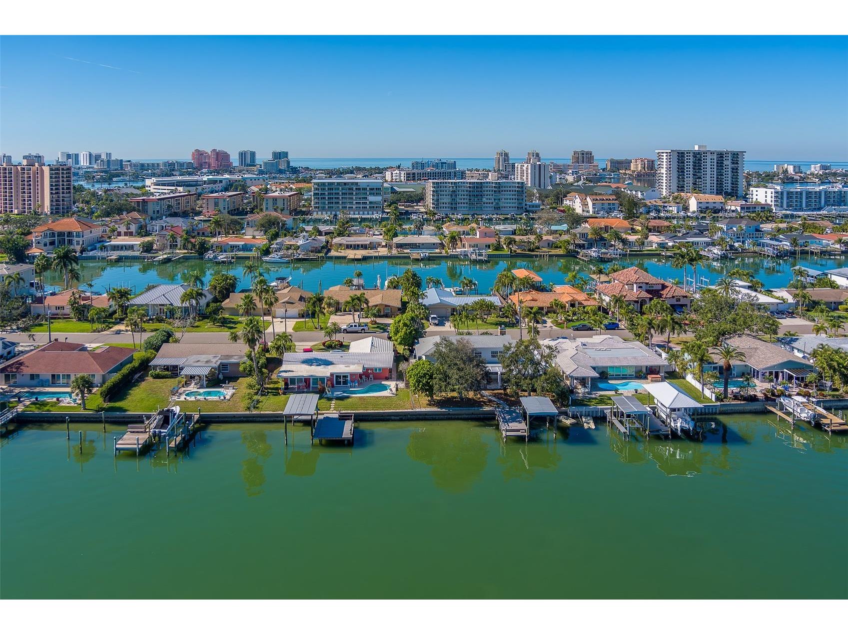 207 Midway Island Clearwater Beach FL 33767 TB8467513 image70