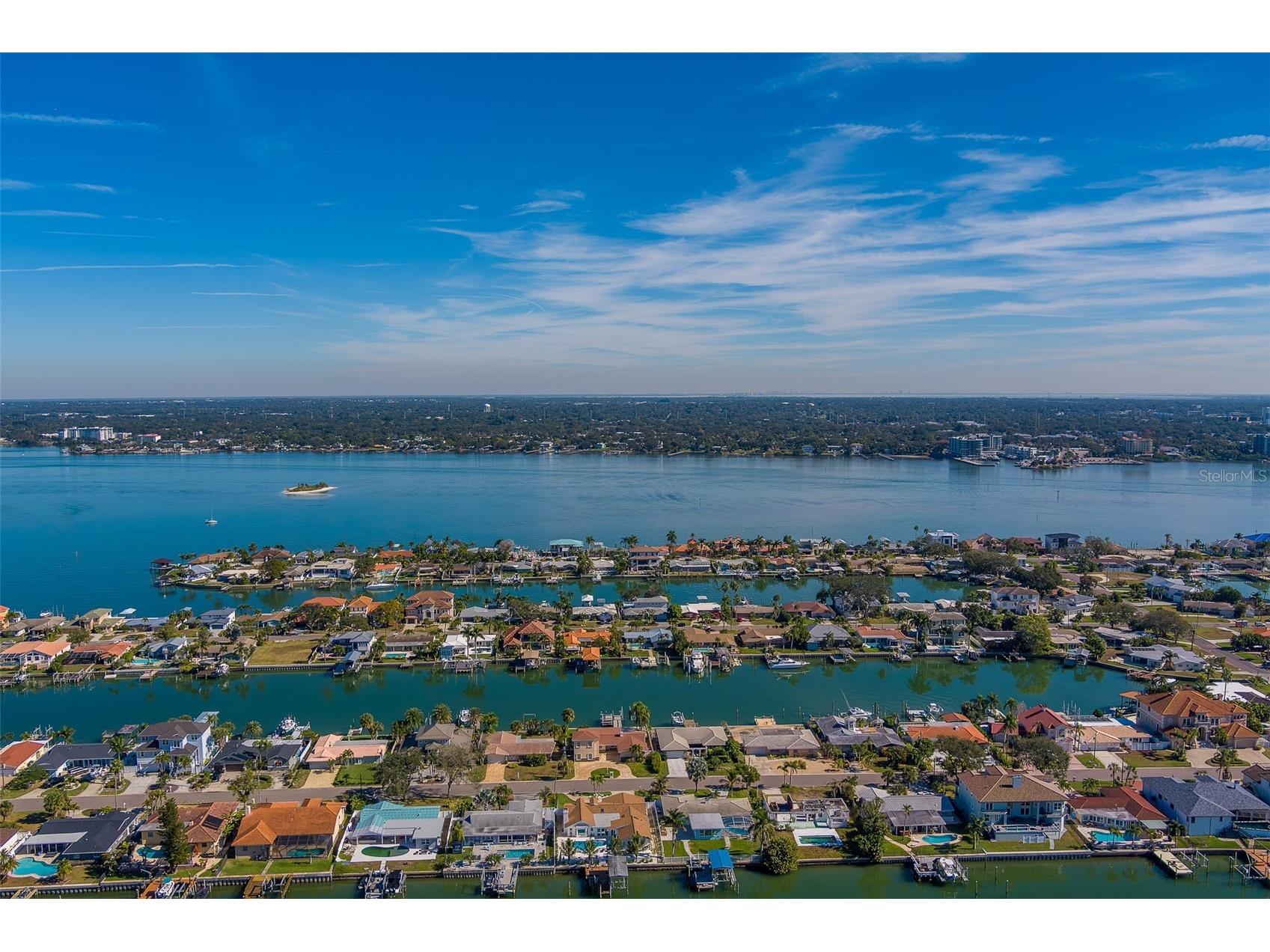 207 Midway Island Clearwater Beach FL 33767 TB8467513 image75