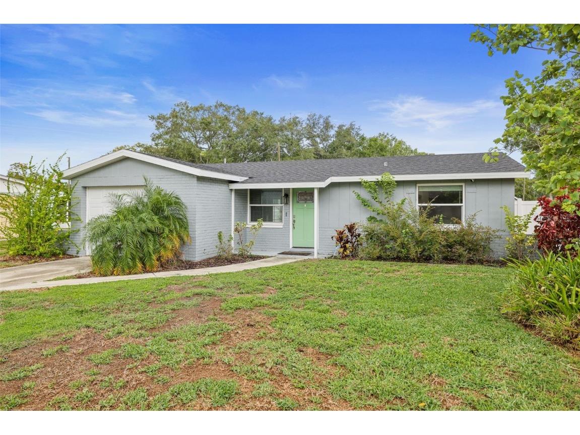 207 Miller Mac Road Apollo Beach FL 33572 U8216869 image1