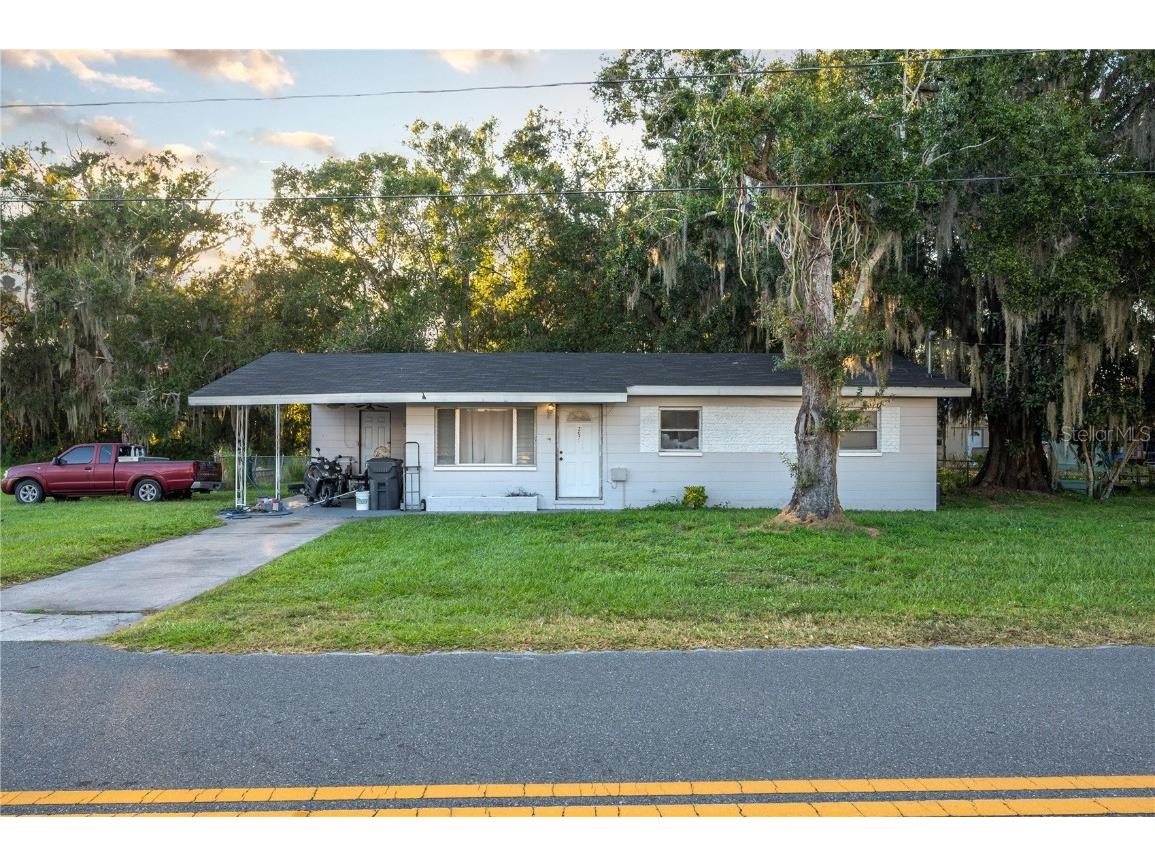 207 Moss Road W Auburndale FL 33823 L4956880 image1