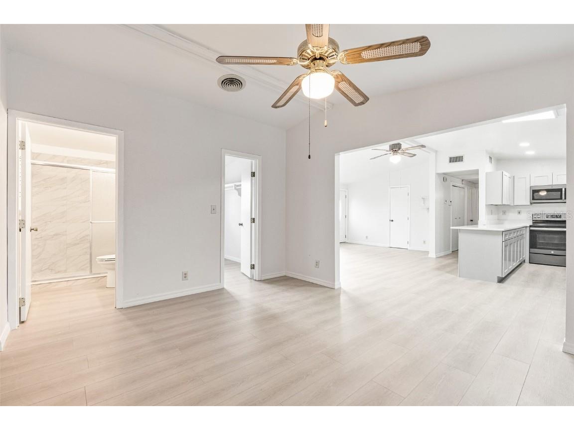 207 N 10th Street Davenport FL 33837 G5103656 image14