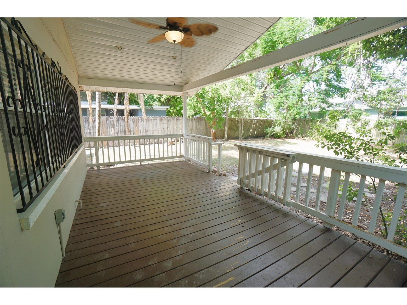 207 N Gomez Avenue Tampa FL 33609 TB8524833 image11