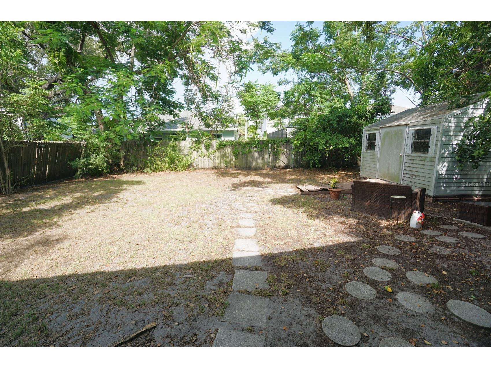 207 N Gomez Avenue Tampa FL 33609 TB8524833 image12