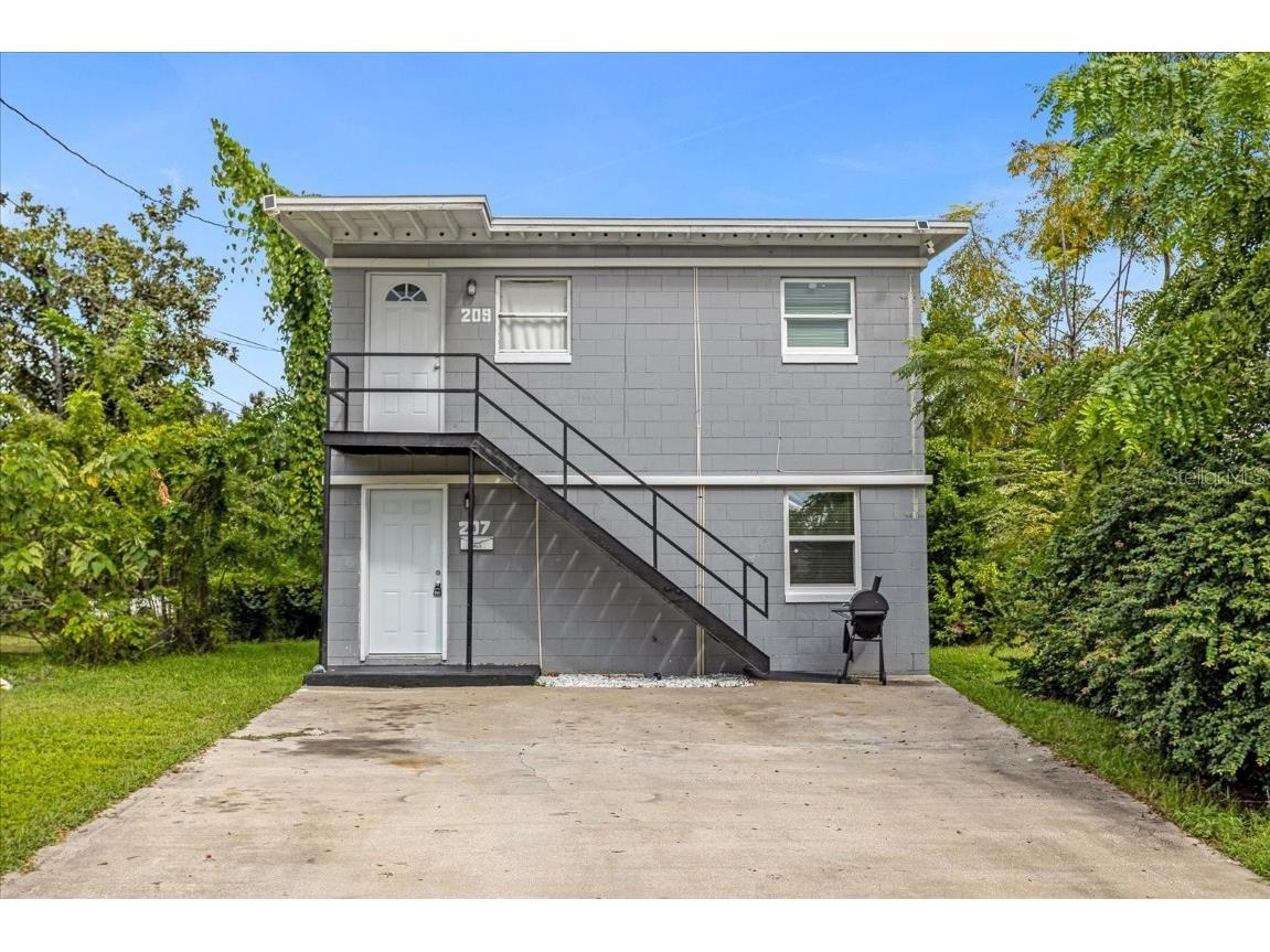 207 N Lee Avenue Orlando FL 32805 O6145694 image1