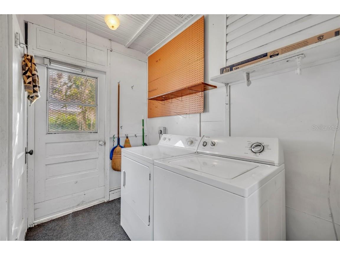 207 N Perkins Street Leesburg FL 34748 O6359442 image18