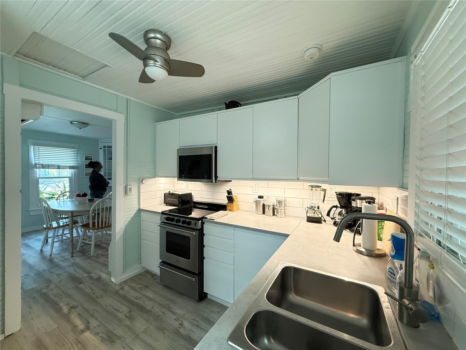 207 N Pine Street New Smyrna Beach FL 32169 NS1087298 image7