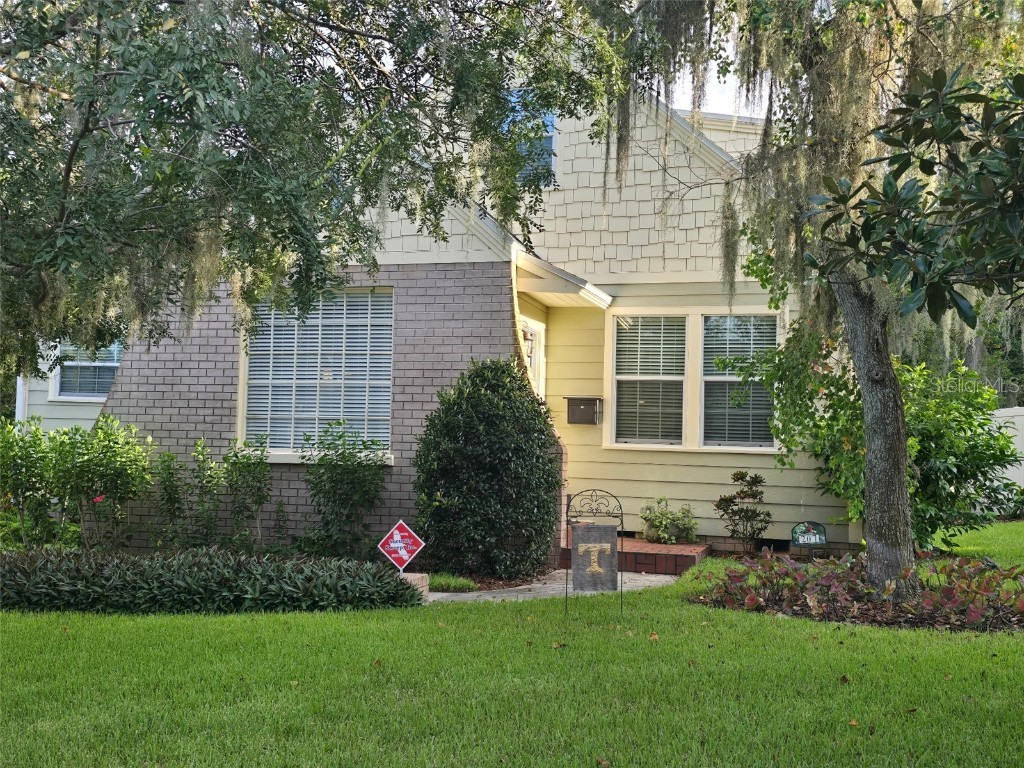 207 Palmola Street Lakeland FL 33803 L4955539 image1