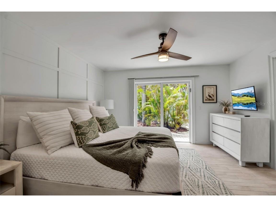 207 Peacock Lane Holmes Beach FL 34217 A4662159 image18