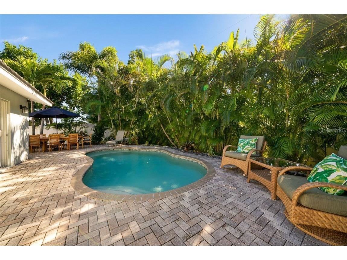 207 Peacock Lane Holmes Beach FL 34217 A4662159 image37