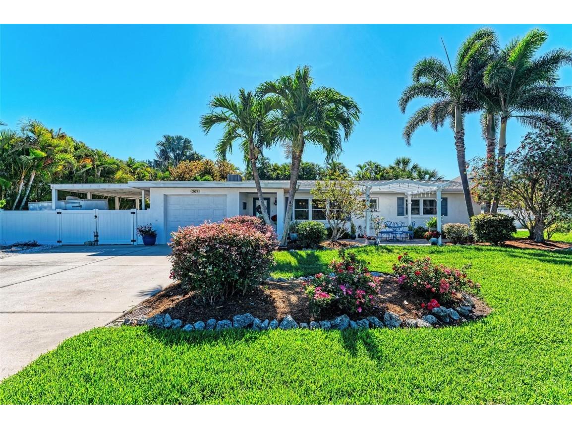 207 Periwinkle Plaza Anna Maria FL 34216 A4563823 image1
