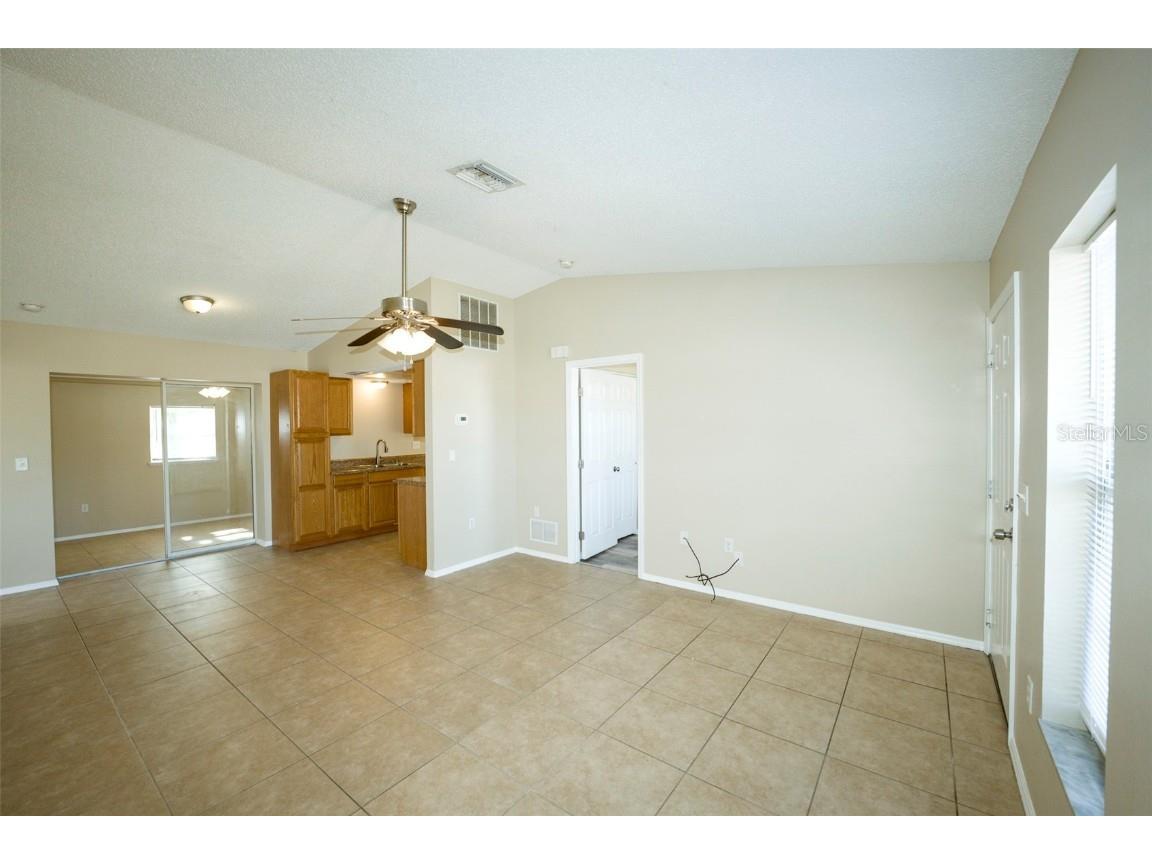 207 Periwinkle Road Venice FL 34293 A4674275 image3