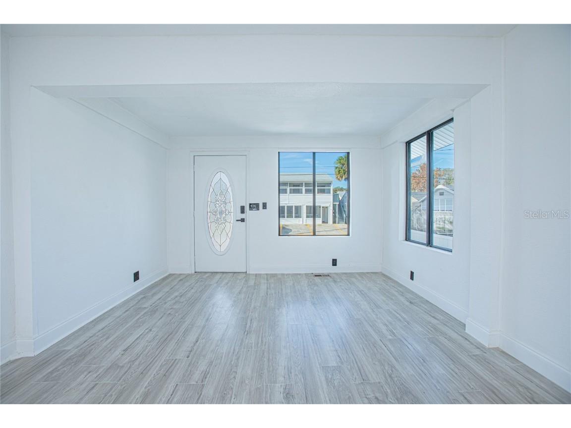 207 S Oleander Avenue Daytona Beach FL 32118 O6362367 image12